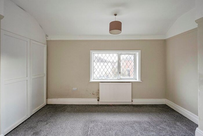 2 Bedroom Semi-Detached House For Sale In Dixon Crescent, Balby, Doncaster, DN4