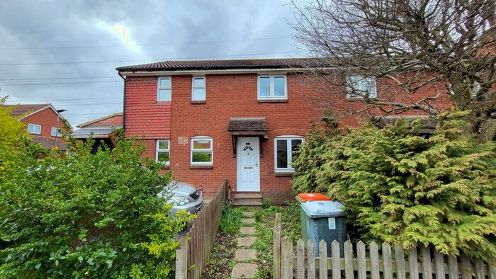 2 Bedroom Terraced House To Rent In Kirkham Road, London, E6