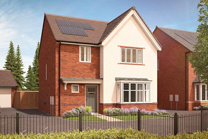 4 Bedroom Detached House For Sale In High Street, Walton, Felixstowe, IP11