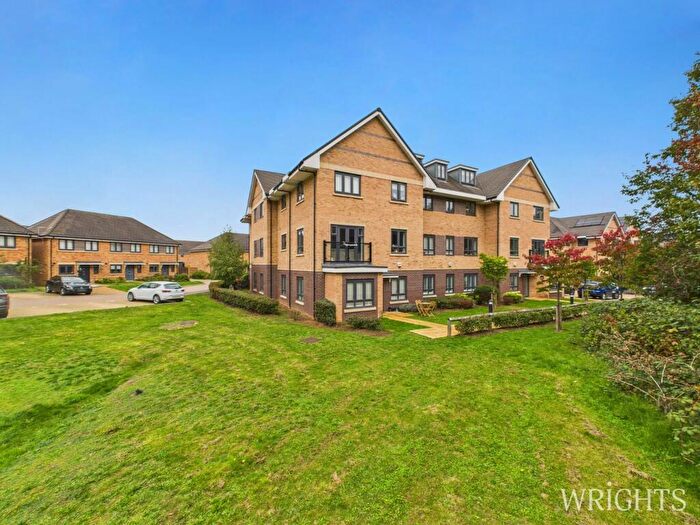 2 Bedroom Flat For Sale In Welwyn Garden City, AL7