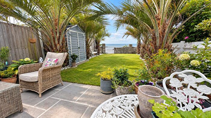4 Bedroom End Of Terrace House For Sale In The Beach Houses, Green Lane, Walton-on-the-Naze, CO14