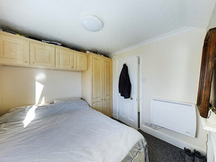 1 Bedroom Flat To Rent In Ravensbourne Road, Bromley, Kent, BR1