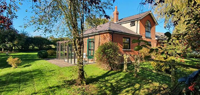 3 Bedroom Detached House For Sale In Old Alresford, SO24