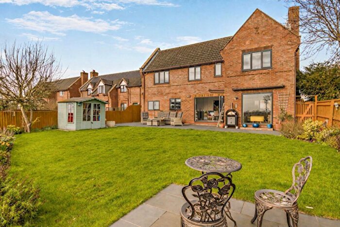 4 Bedroom Detached House For Sale In Farriers Way, Carlby, Stamford, PE9