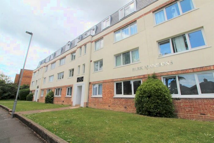 2 Bedroom Flat To Rent In Magdala Road, Cosham, PO6