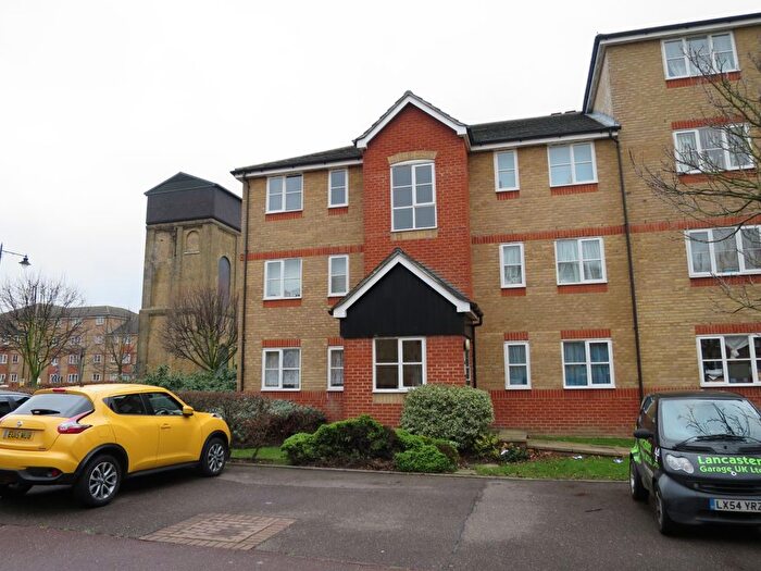 1 Bedroom Flat To Rent In Martini Drive, Enfield, EN3