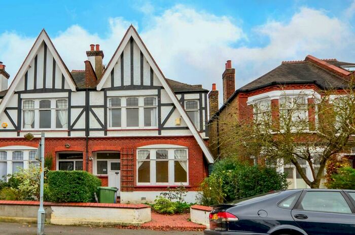 6 Bedroom Semi-Detached House To Rent In Woodwarde Road, East Dulwich, London, SE22