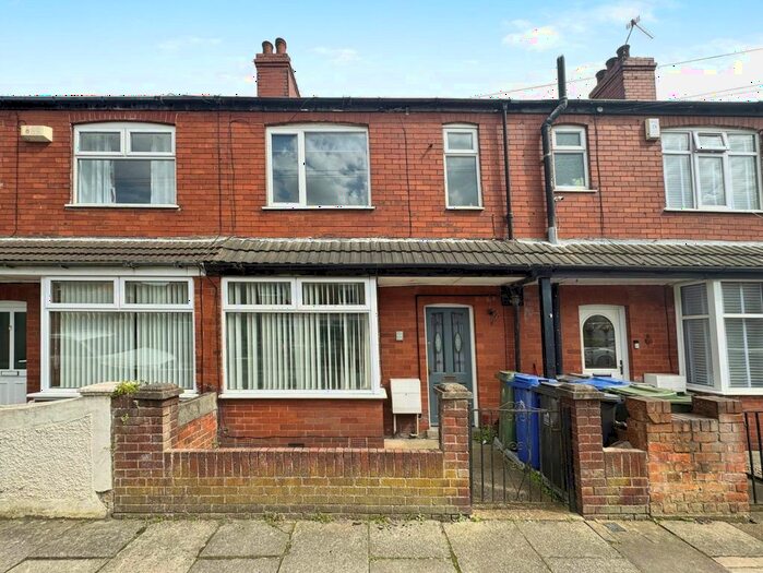 2 Bedroom Terraced House To Rent In James Street, Grimsby, Lincolnshire, DN31