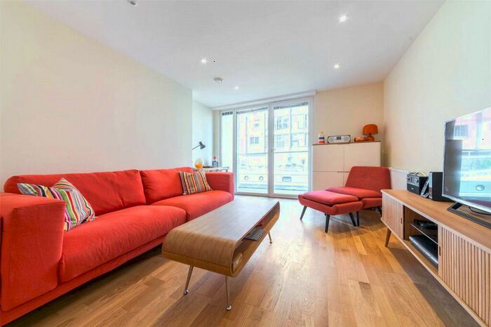 1 Bedroom Apartment To Rent In Birkdale House, St. Annes Street, Limehouse, London, E14
