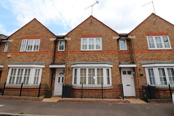 3 Bedroom Terraced House To Rent In Nottage Crescent, Braintree, CM7