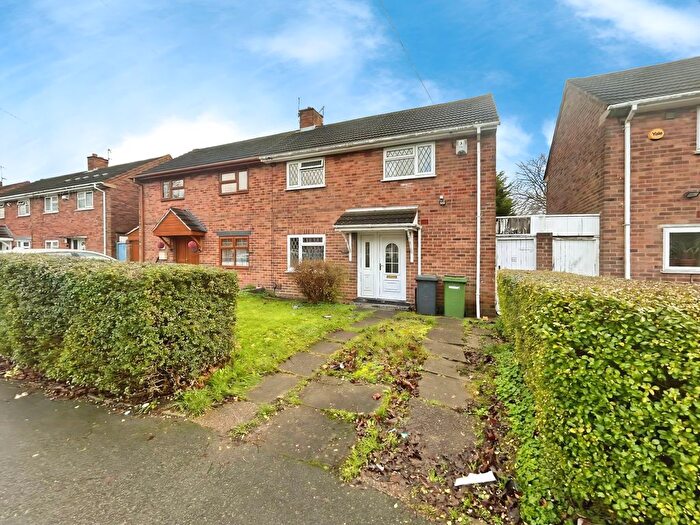 2 Bedroom Semi Detached House To Rent In Brooklands Parade, Wolverhampton, WV1