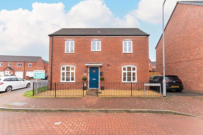 3 Bedroom Detached House For Sale In Clarke Road, Newport, NP19