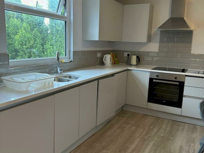 2 Bedroom Apartment To Rent In Manor House Road, Jesmond, NE2