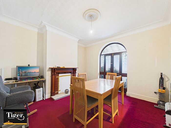 3 Bedroom Terraced House For Sale In St Ives Avenue, Blackpool, FY1