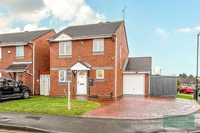 3 Bedroom Detached House For Sale In Chaceley Close Coventry, CV2