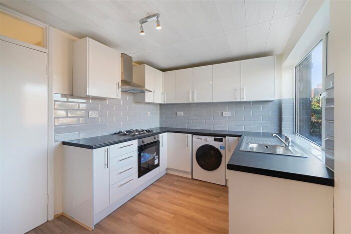 4 Bedroom Terraced House To Rent In The Croft, Wembley, HA0