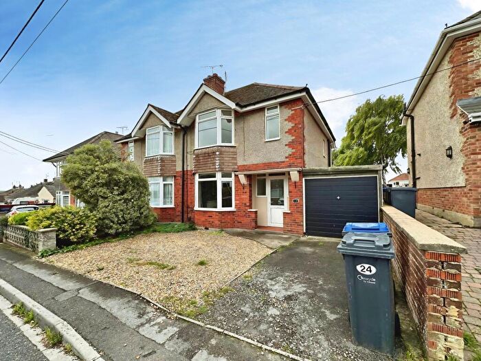 2 Bedroom Semi-Detached House To Rent In Marina Road, Durrington, Salisbury, SP4