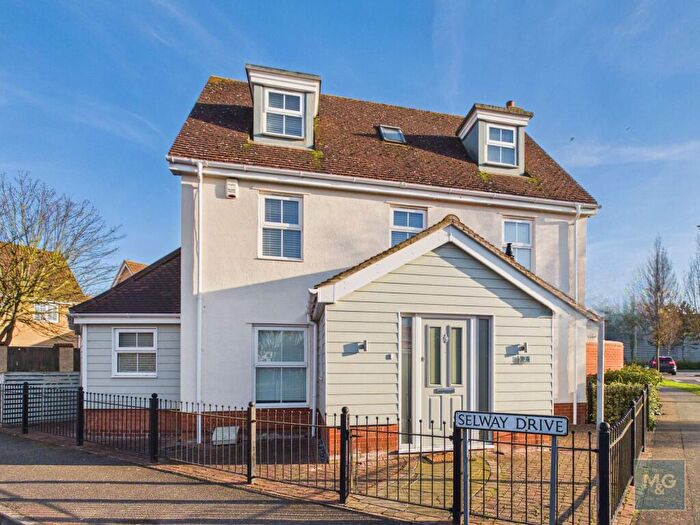 5 Bedroom Detached House For Sale In Selway Drive, Bury St. Edmunds, IP32