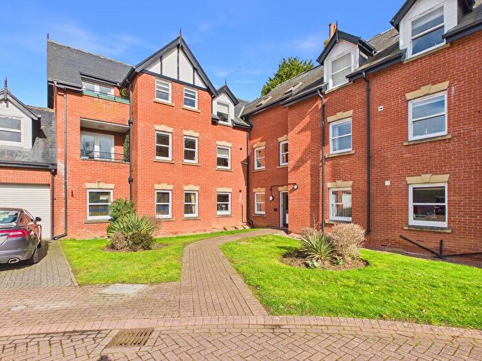 3 Bedroom Apartment For Sale In Came Court, Woodhall Spa, LN10