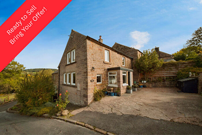 2 Bedroom Cottage For Sale In The Cliff, Matlock, DE4