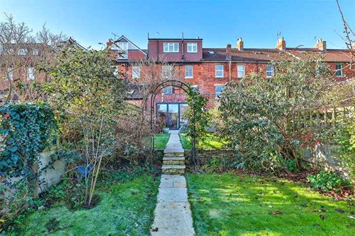 5 Bedroom House For Sale In Alexandra Road, Frome, Somerset, BA11