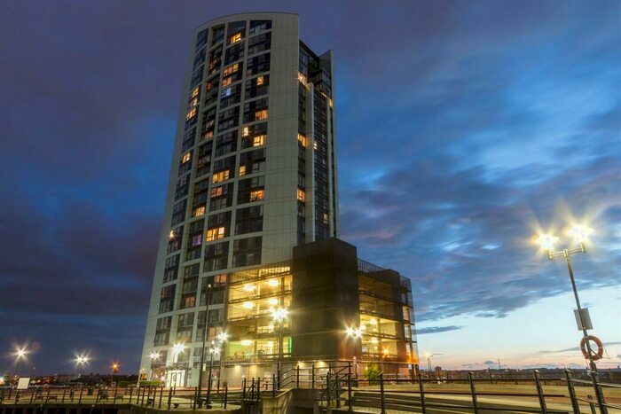 1 Bedroom Apartment To Rent In Alexandra Tower, Princes Parade, Liverpool, L3