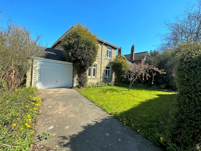 3 Bedroom Detached House To Rent In Station Road, Benton, Newcastle Upon Tyne, NE12