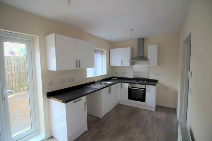 3 Bedroom Terraced House To Rent In Harbans Close, Halifax, HX3