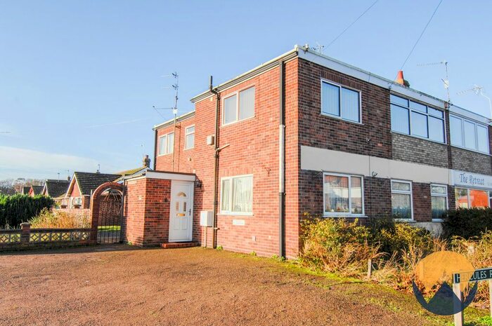 3 Bedroom Flat To Rent In Hercules Road, Hellesdon, Norwich, NR6