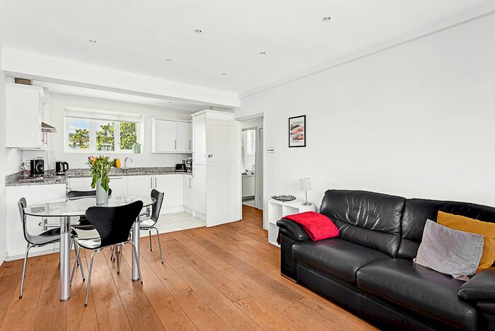 1 Bedroom Flat To Rent In Upper Richmond Road, London, SW15
