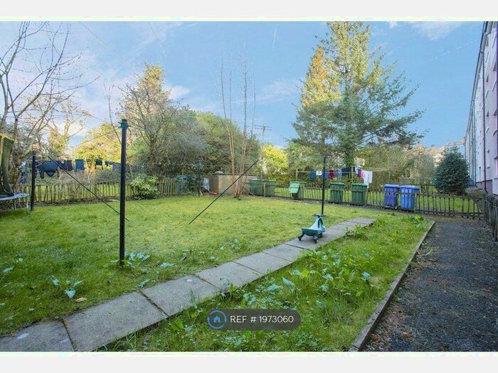 3 Bedroom Flat To Rent In Glasgow, Glasgow, G43