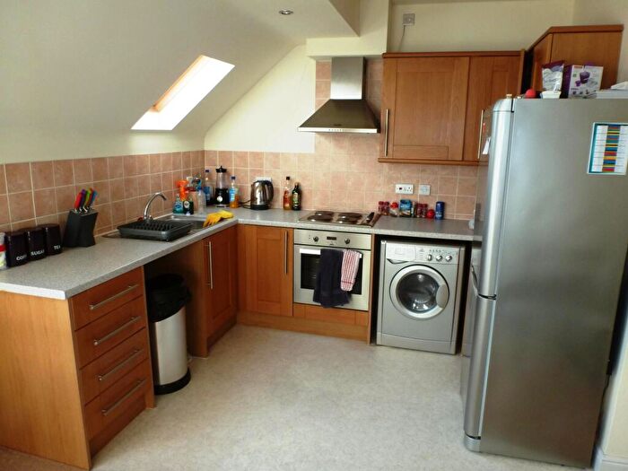 2 Bedroom Flat To Rent In Friars Mews, Friars Lane, Lincoln, LN2