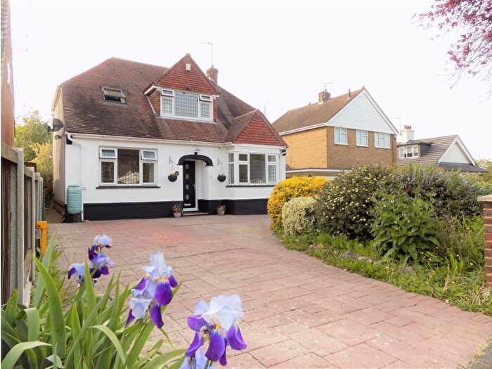 4 Bedroom Bungalow To Rent In Bredhurst Road, Gillingham, ME8
