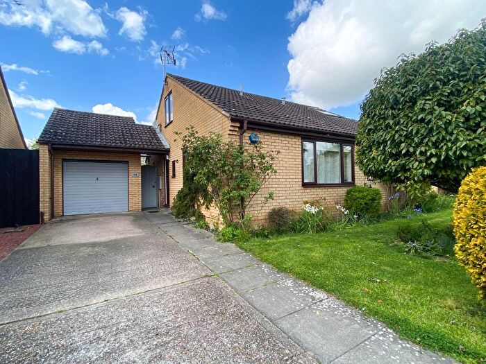 4 Bedroom Detached House For Sale In Malthouse Way, Barrington, CB22