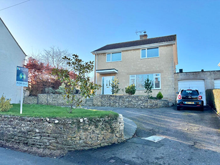 3 Bedroom Detached House For Sale In Melbury Road, Dorset, DT9