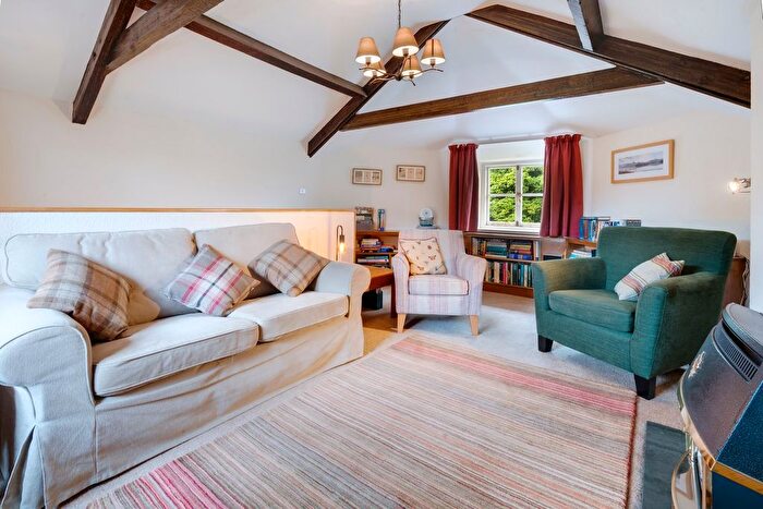 2 Bedroom Cottage For Sale In Toll Bar Cottage, Chestnut Hill, CA12
