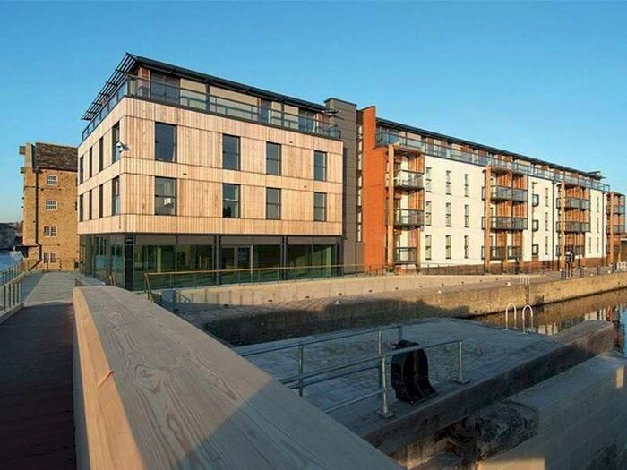 1 Bedroom Flat To Rent In Hebble Wharf, Navigation Walk, Wakefield, WF1