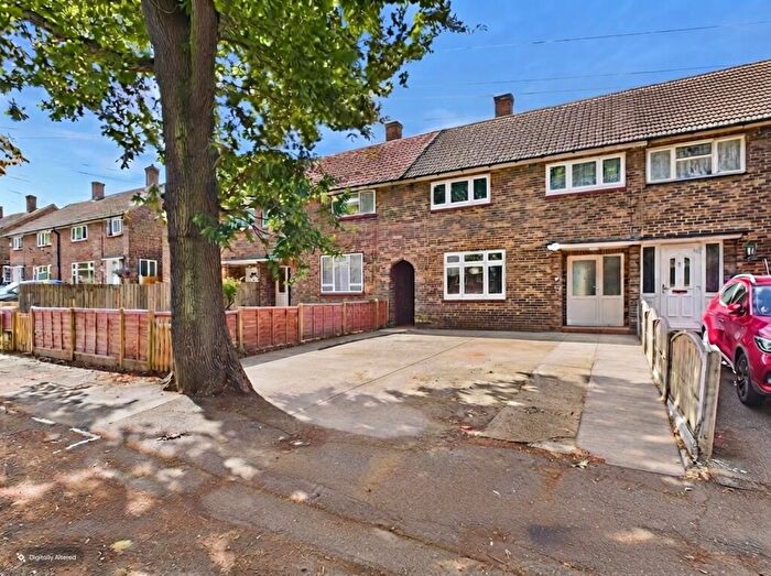3 Bedroom Semi-Detached House To Rent In North Hill Drive, Romford, RM3
