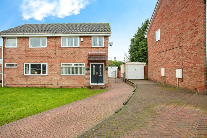 3 Bedroom Semi Detached House For Sale In Bramley Grange Crescent, Bramley, Rotherham, South Yorkshire, S66