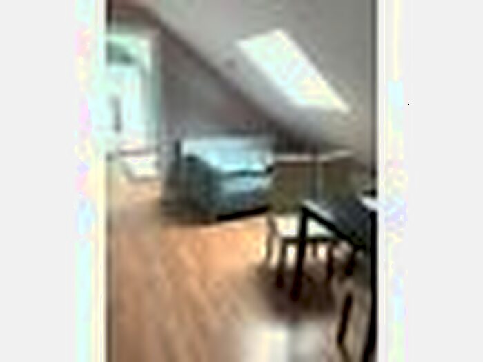 2 Bedroom Flat To Rent In Flat, Ilford, IG6