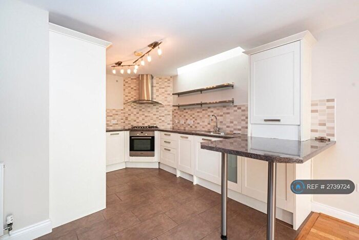 1 Bedroom Maisonette To Rent In St John's Road, Hemel Hempstead, HP1