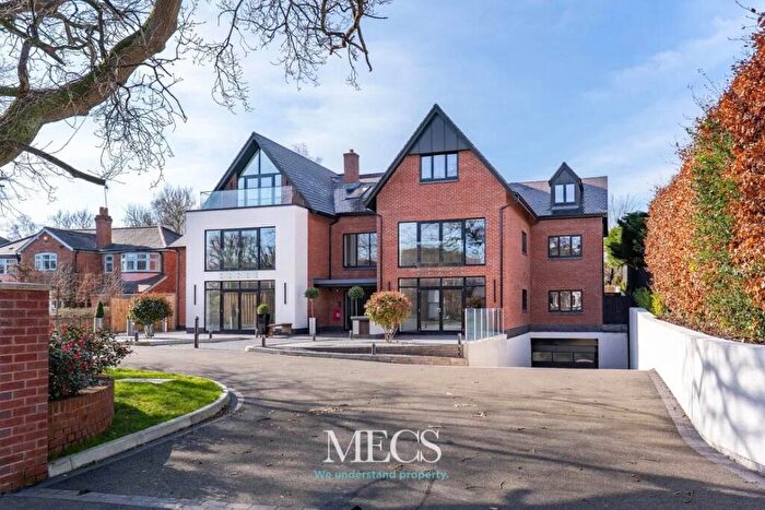 16 Bedroom Detached House For Sale In Station Road, Blackwell, Bromsgrove, Worcestershire, B60