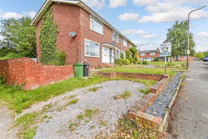 2 Bedroom End Of Terrace House For Sale In Bathurst Road, Staplehurst, Kent, Kent, TN12