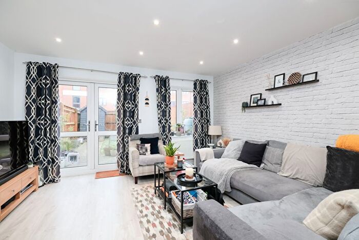 2 Bedroom Terraced House For Sale In Bartlett Place, High Wycombe, HP12