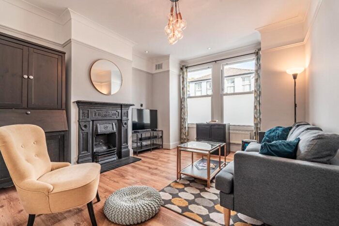 1 Bedroom Flat For Sale In Bexleyheath, Kent, DA7