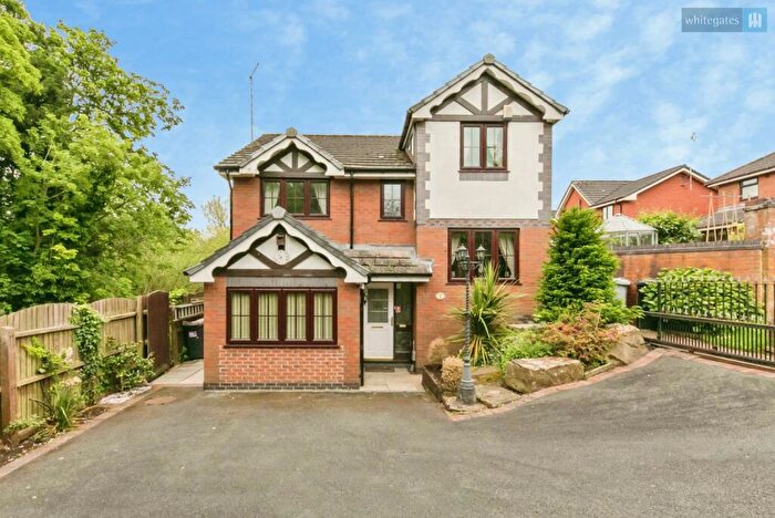 4 Bedroom Detached House For Sale In Lyncroft Close, Crewe, Cheshire, CW1