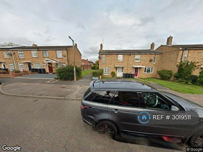 3 Bedroom Terraced House To Rent In Holly Field, Harlow, CM19