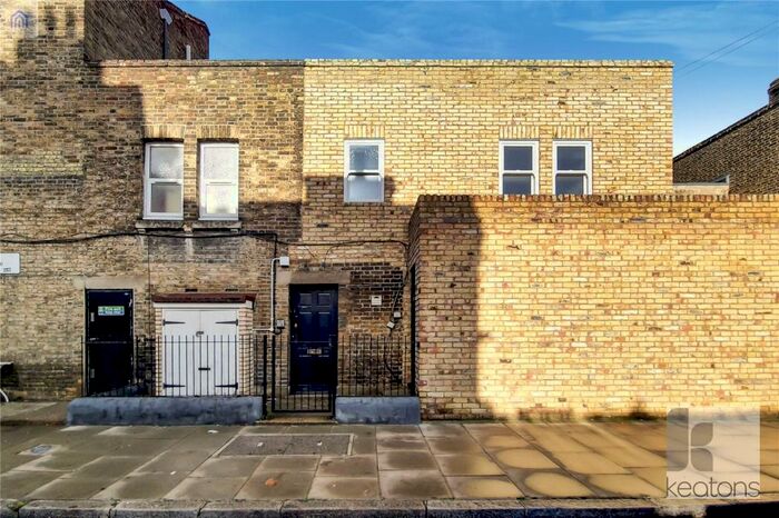 1 Bedroom Flat To Rent In Chatsworth Road, Clapton, London, E5