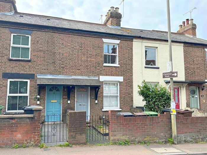 2 Bedroom Terraced House To Rent In Hatfield Road, St Albans, AL1