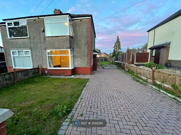 2 Bedroom Semi-Detached House To Rent In Briarfield Road, Bolton, BL4